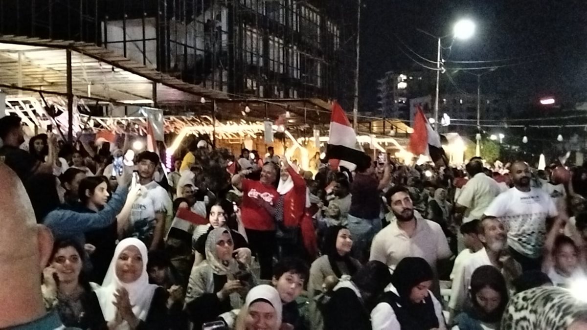 احتفالات أهالي الإسماعيلية بفوز المنتخب الوطني، فيتو