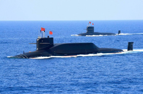 الصين تطلق صاروخًا بالستيًا من غواصة نووية