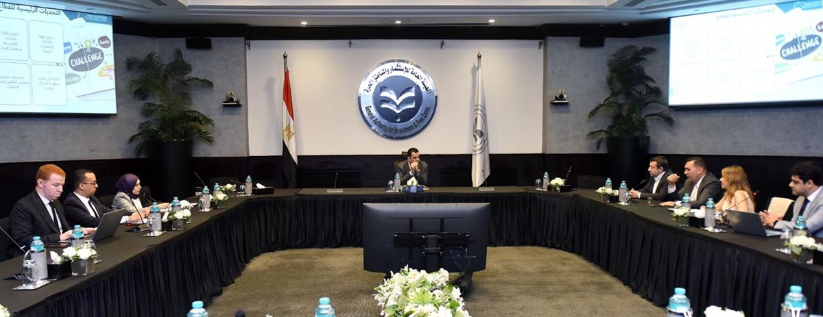 اجتماع  حاتم النواوي مع مجلس إدارة المجلس التصديري للصناعات الهندسية 