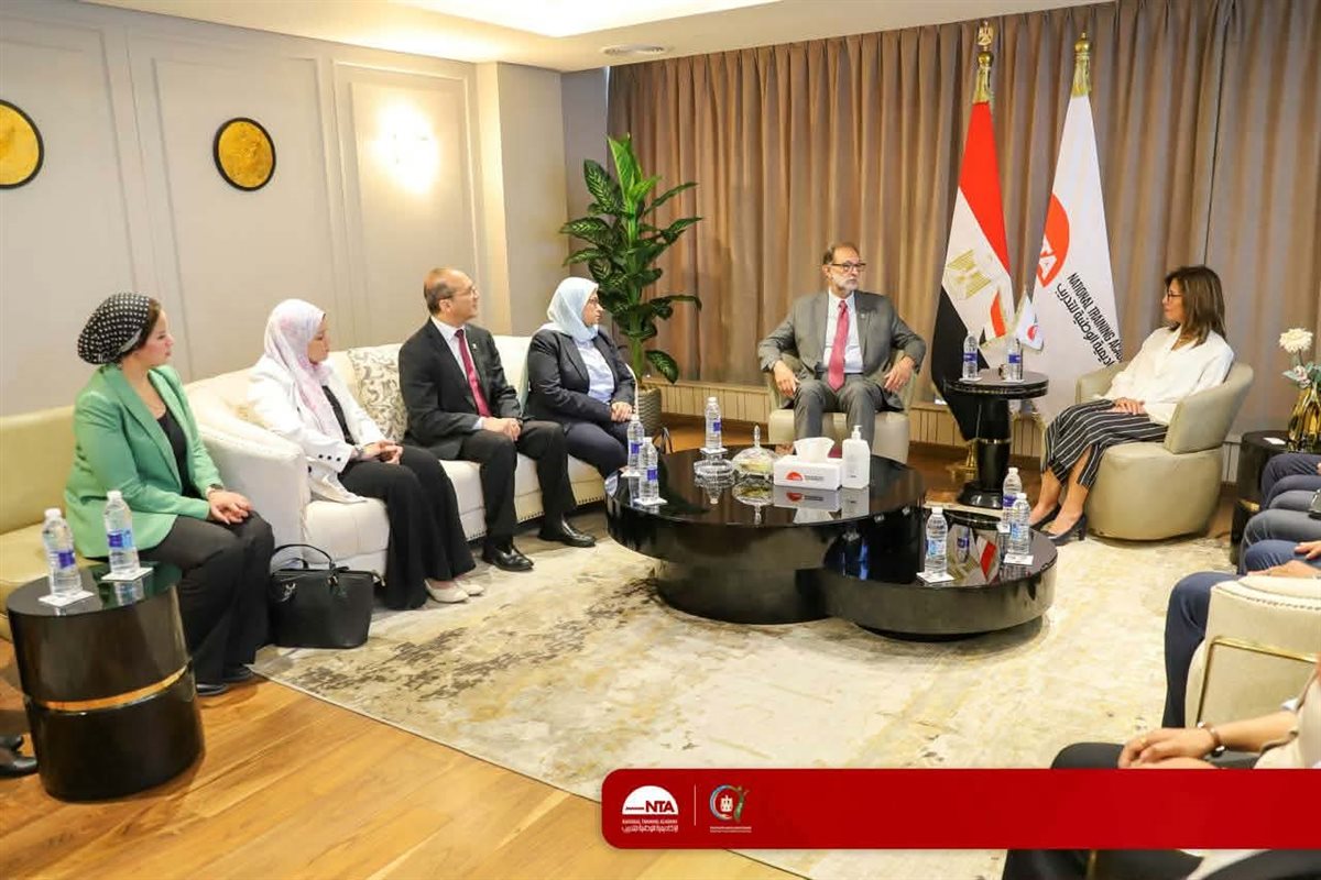 الأكاديمية الوطنية للتدريب وهيئة سلامة الغذاء تبحثان التعاون المشترك