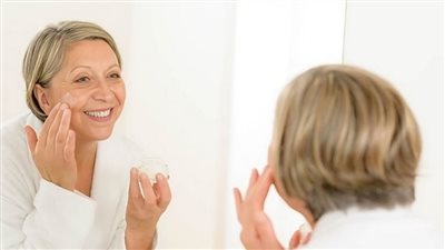قناع النشا وبياض البيض مضاد طبيعي للتجاعيد