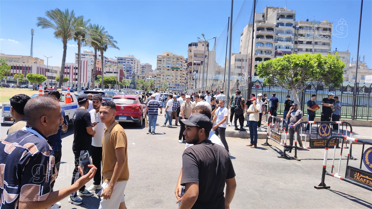 آراء طلاب الثانوية العامة ببورسعيد عن امتحان الفيزياء