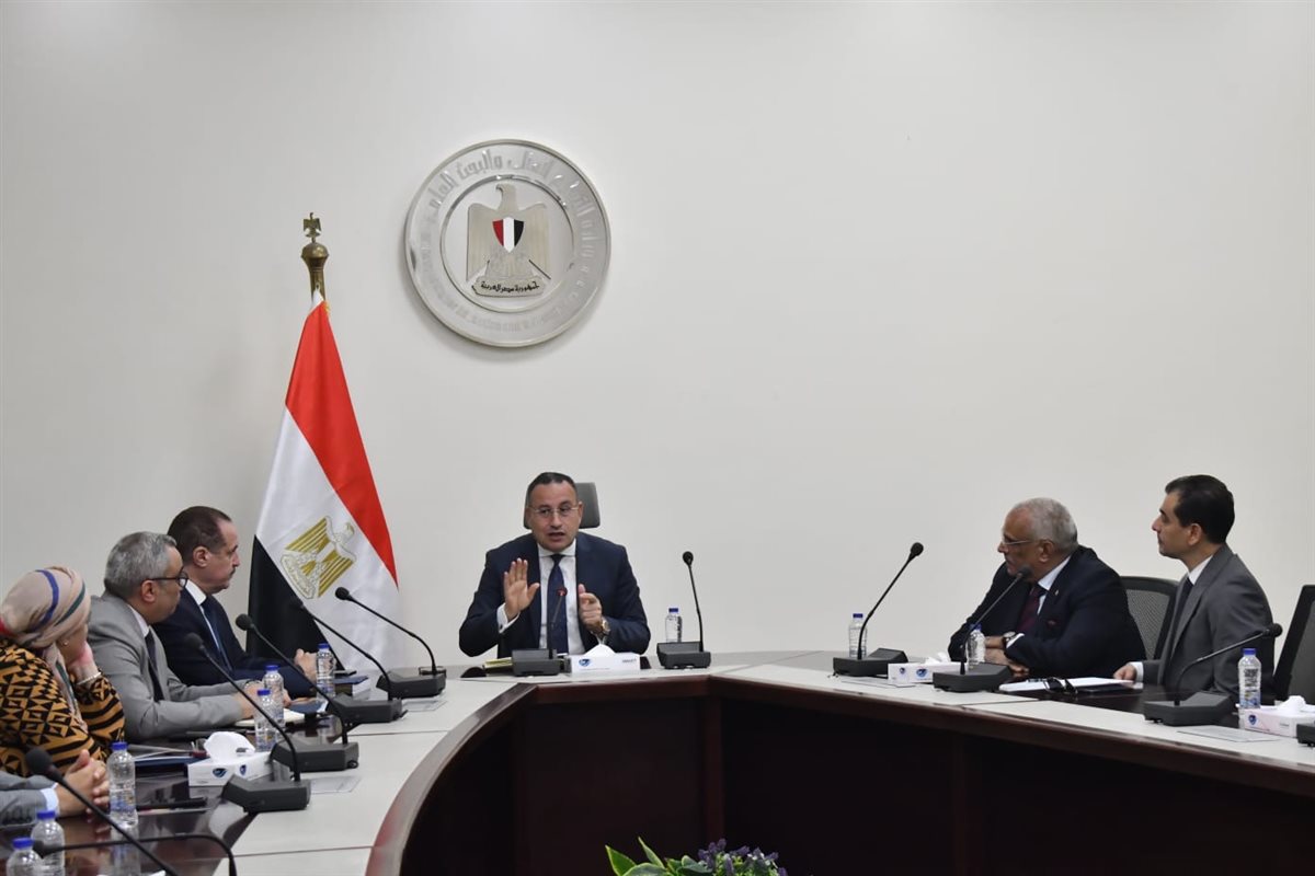 اجتماع قنصوة مع قيادات وزارة الثقافة، فيتو&nbsp;