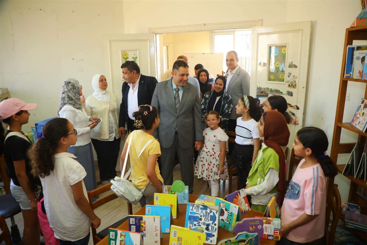 المحافظ يتابع مكتبة مصر العامة بمدينة دمياط الجديدة
