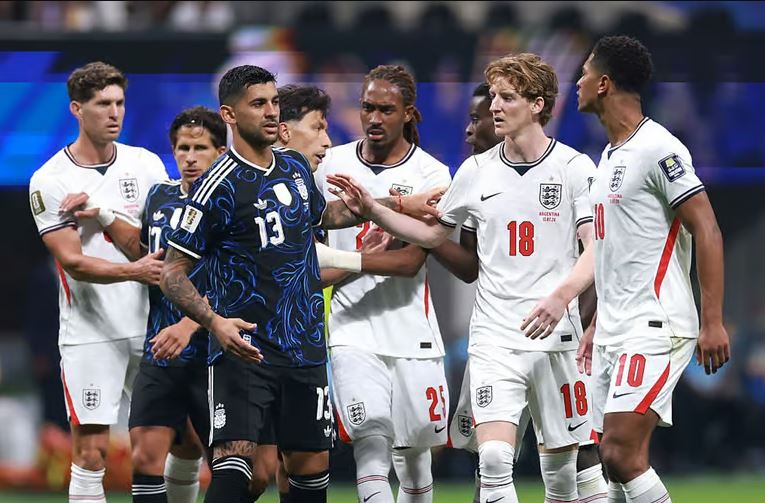 مباراة الأرجنتين وإنجلترا في كأس العالم