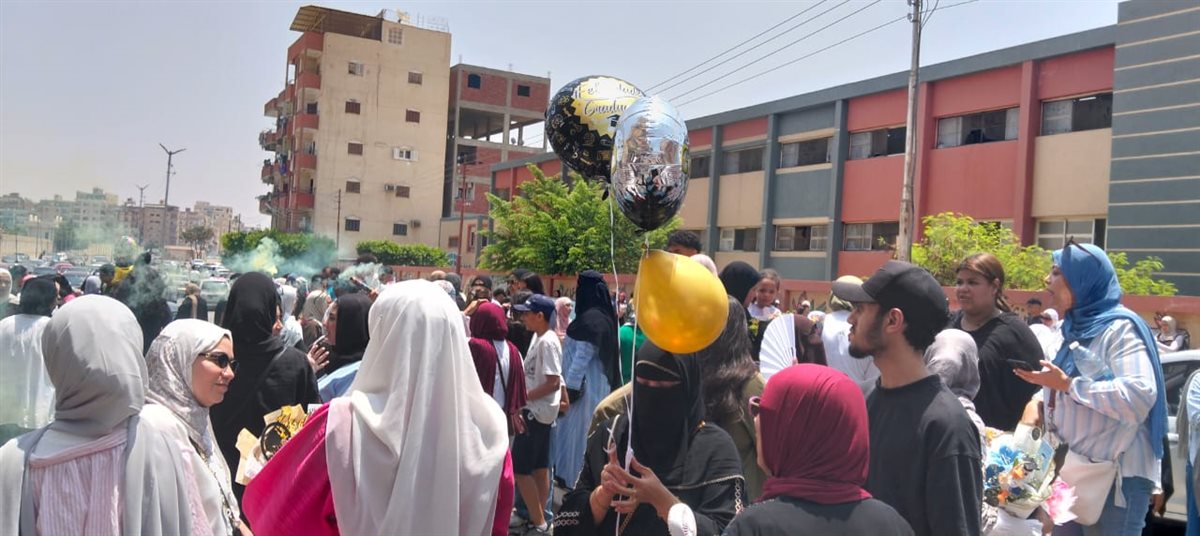 جانب من الاحتفالات، فيتو
