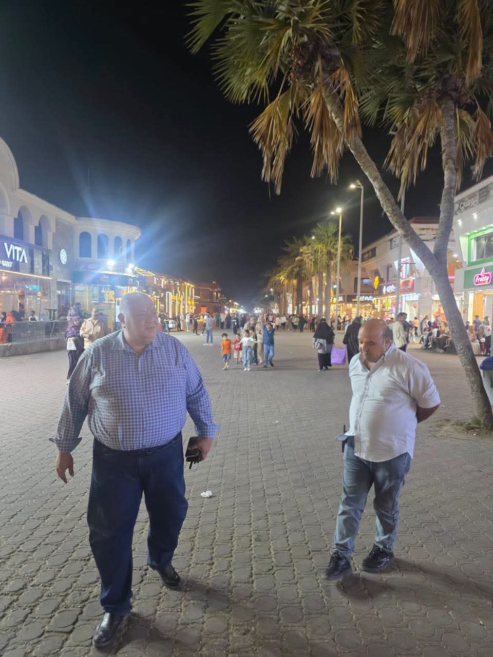 شارع النيل خالي من اي باعه جائلين