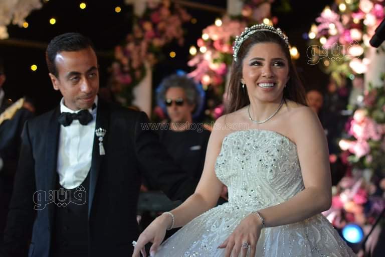 محمد حماقي يشعل حفل ابنة شوقي غريب (6)