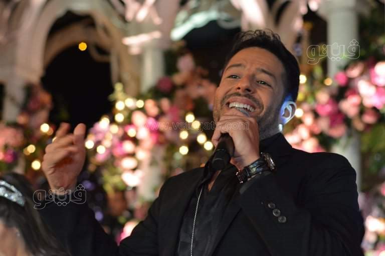 محمد حماقي يشعل حفل ابنة شوقي غريب (8)