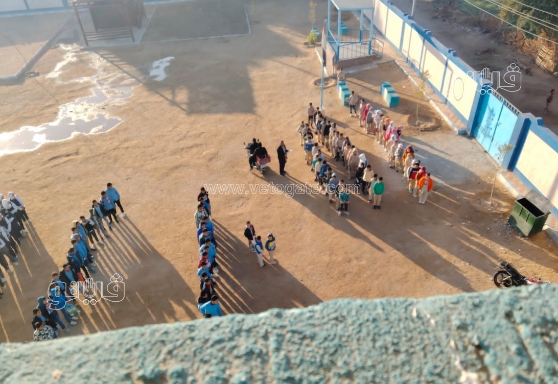 طلاب الصف الرابع الابتدائي (7)