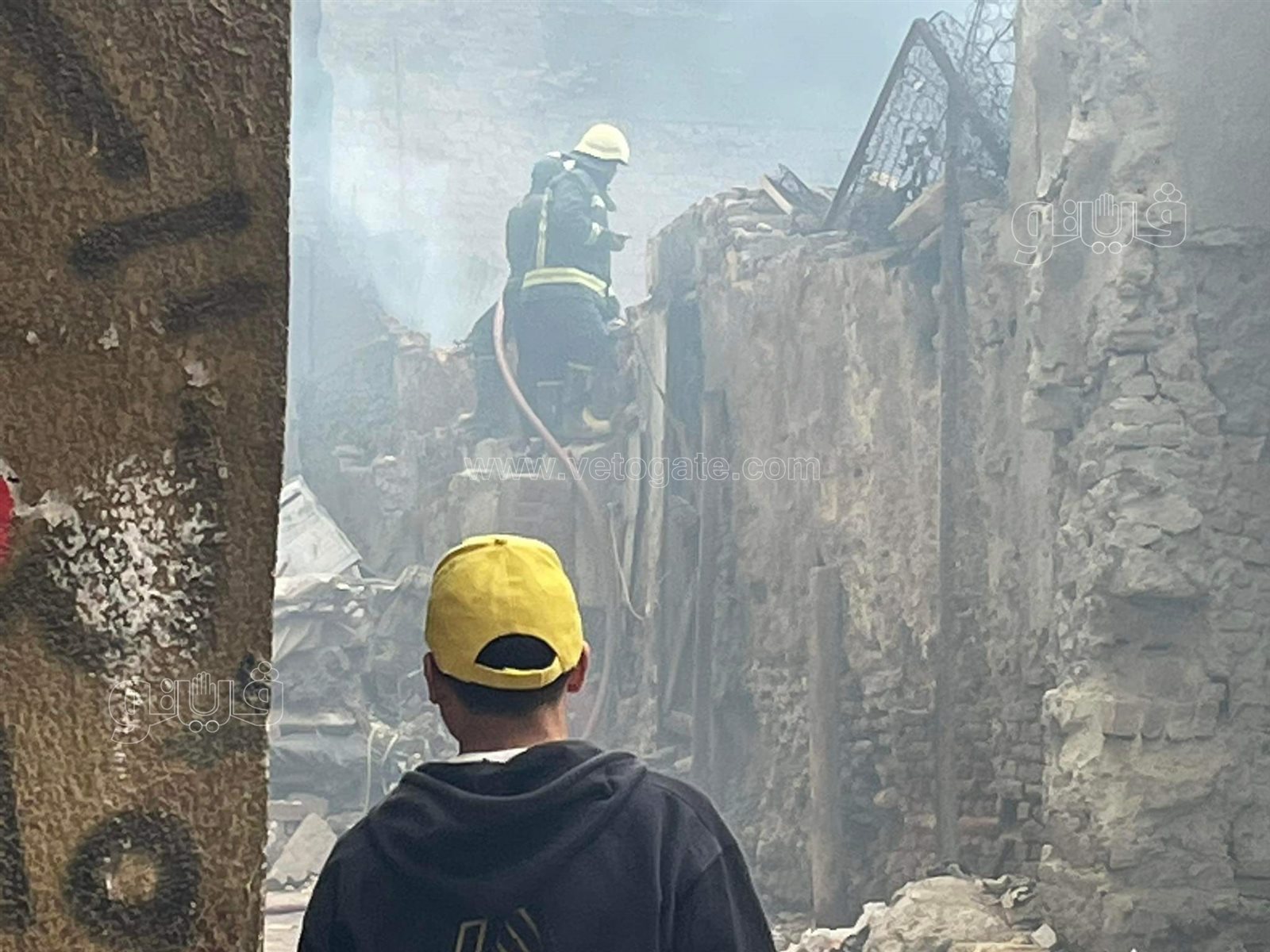 حريق مخزن خردة (1)