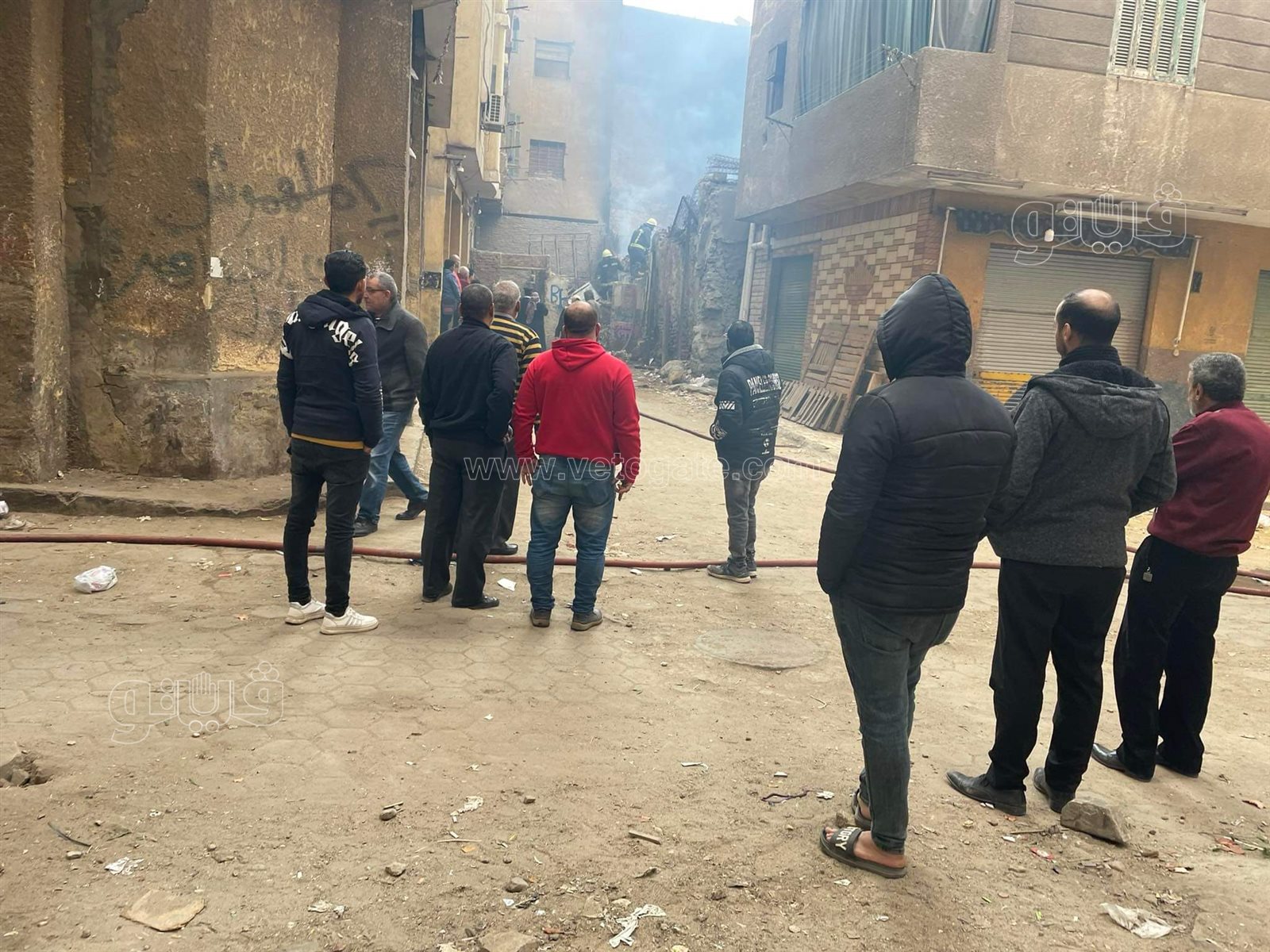 حريق مخزن خردة  (9)