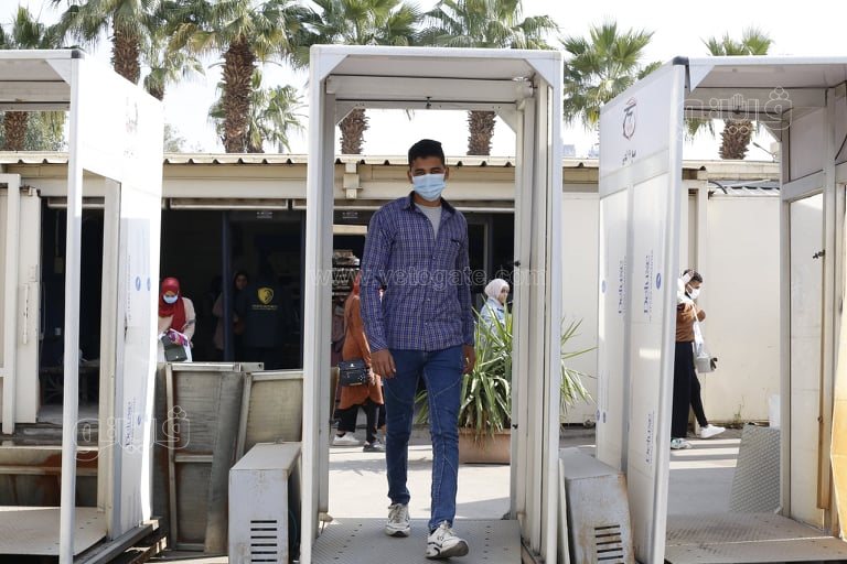  بوابات جامعة القاهرة (4)