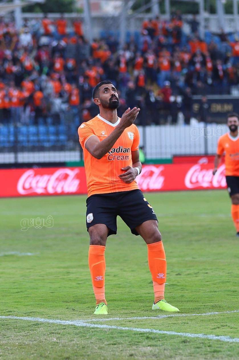 فاركو يحافظ على تقدمه 1-0 أمام الزمالك والفار يلغي هدفا (3)