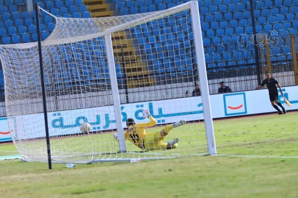  فاركو يتقدم على الزمالك بهدف في الشوط الأول وتقنية الفار تنقذ الأبيض (1)