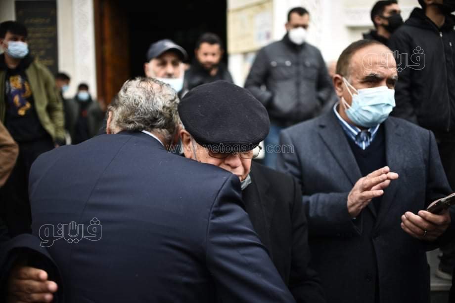 received_4209966932436119