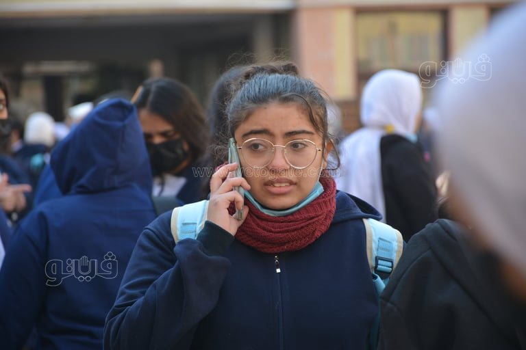 طالبات أولى ثانوي بالجيزة (8)