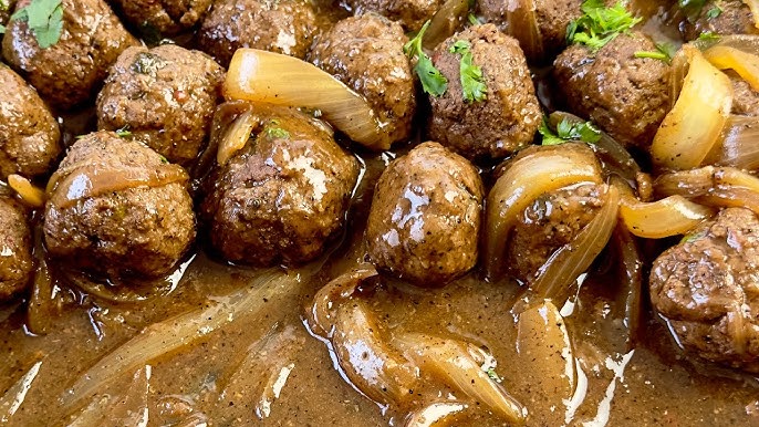 طريقة عمل الكفتة بالبصل المكرمل