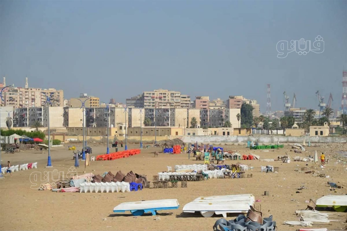 إخلاء شاطئ بورفؤاد ورفع درجة الاستعداد القصوى بسبب اضطراب البحر