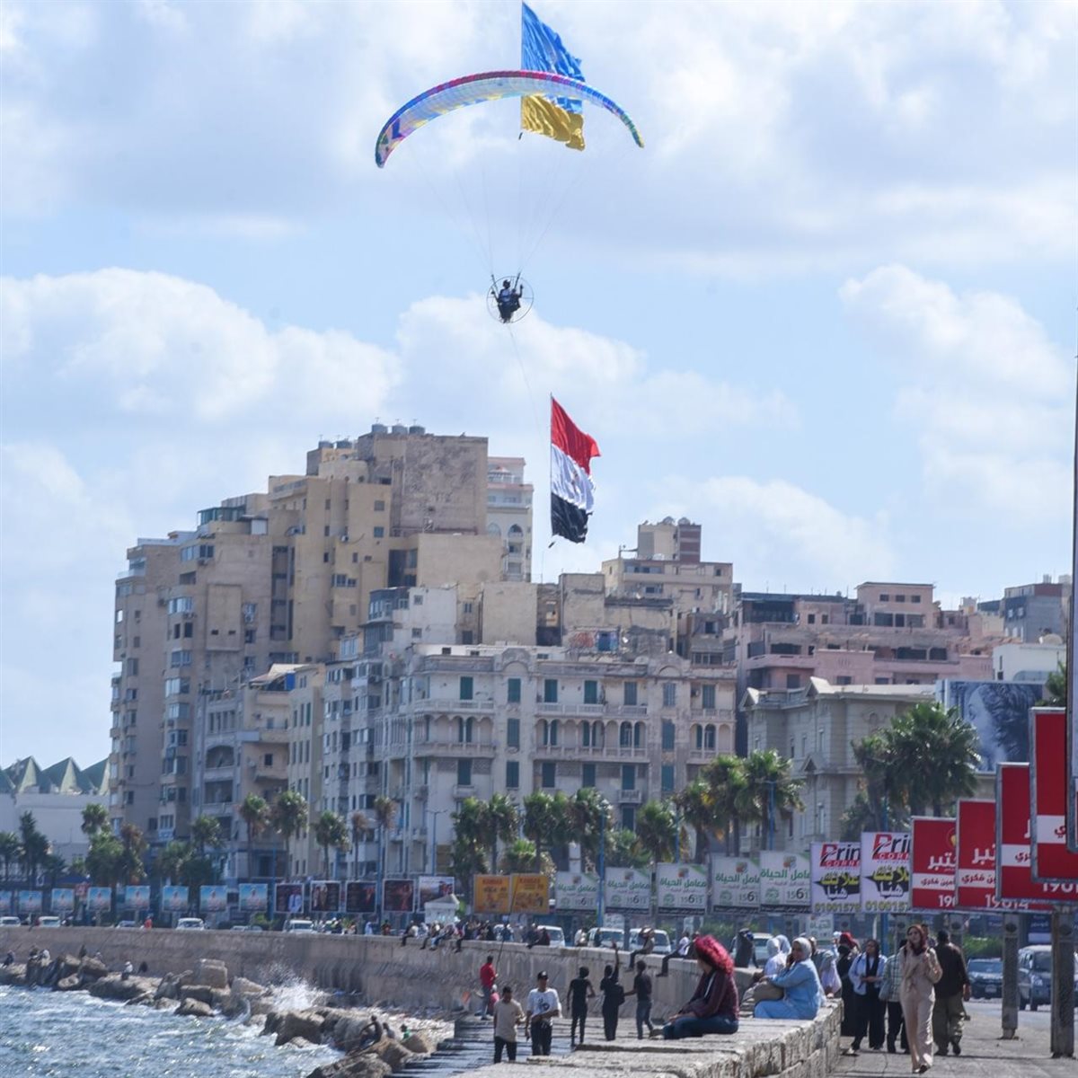 عروض فنية وكرنفال على كورنيش البحر للاحتفال بعيد الإسكندرية القومي