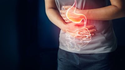 أعراض وأسباب قرحة المعدة