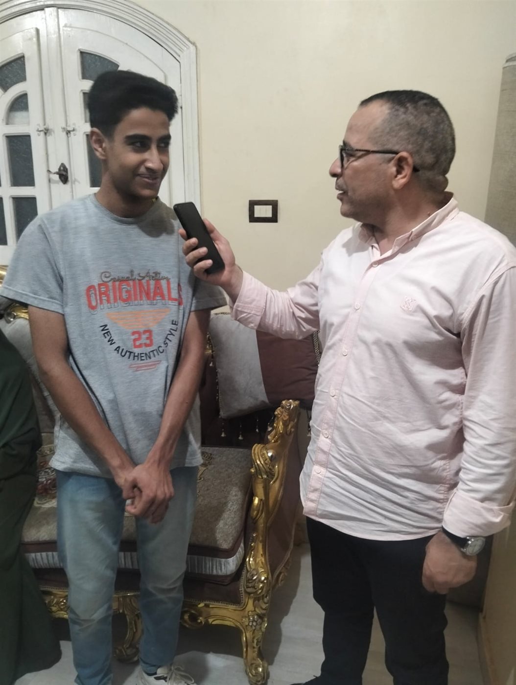 مروان رابع الجمهورية مع مدير مكتب فيتو ببني سويف&nbsp;