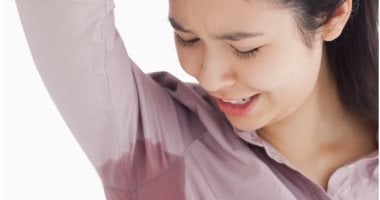 اصنعى بنفسك مزيل عرق طبيعي آمن على والبشرة وفعال