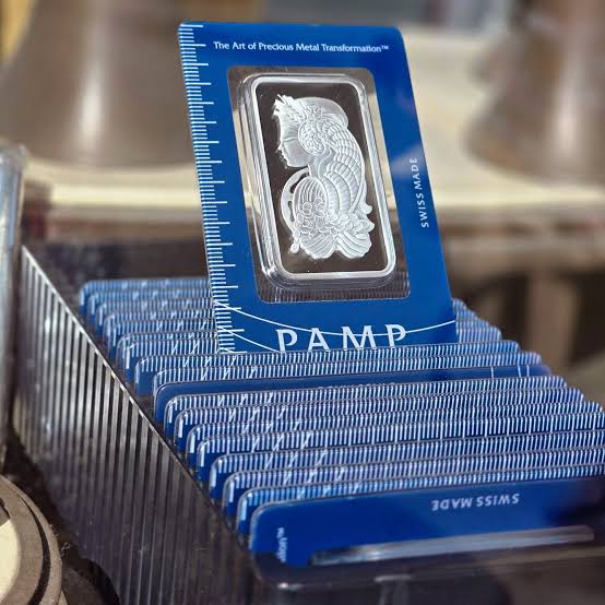 فضة براند pamp، فيتو