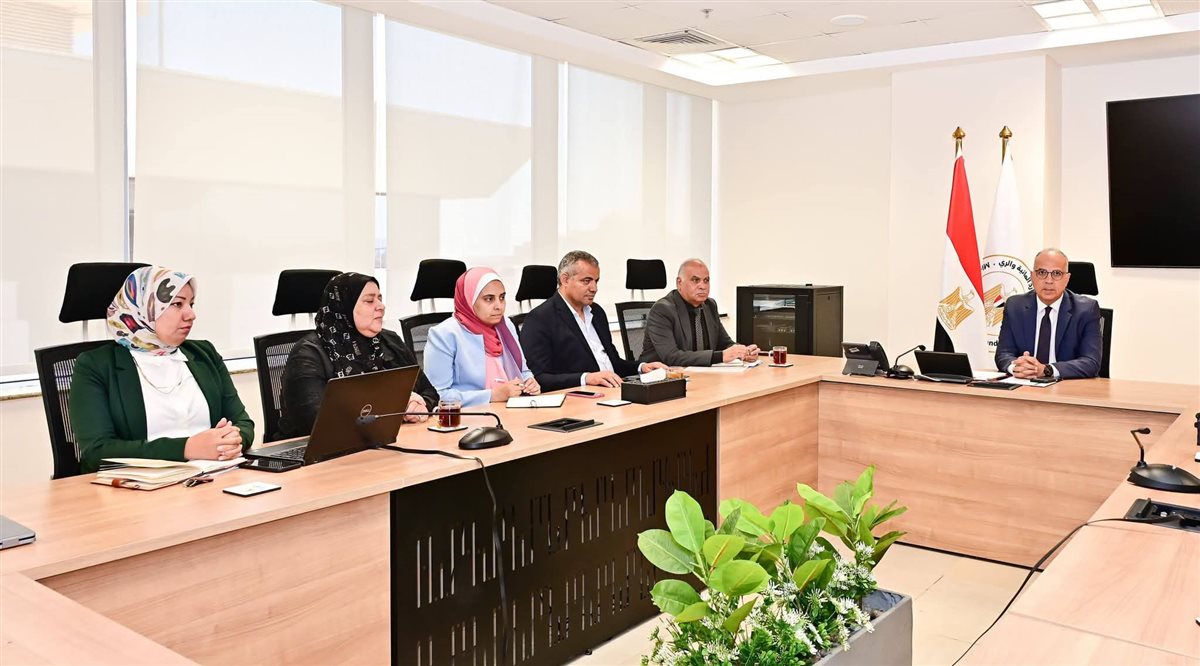 اجتماع &nbsp;وزير الري لمتابعة جهود الوزارة في دعم التحول الرقمي
