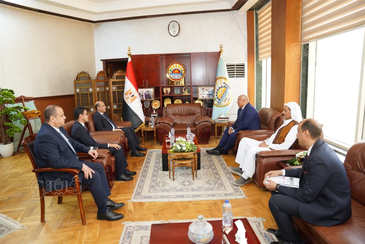 محافظ مطروح يستقبل وزير العمل لبحث دعم التدريب والتشغيل