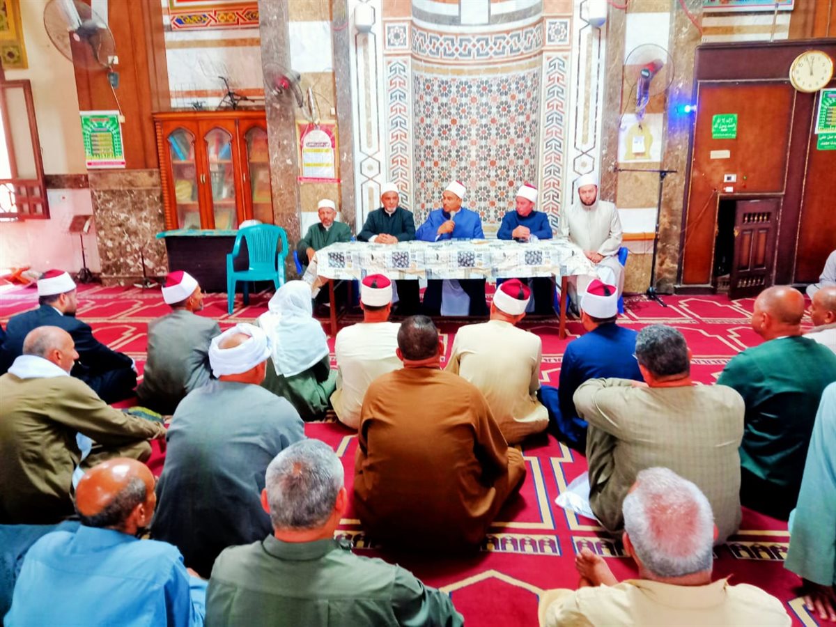 وكيل وزارة الأوقاف يلتقي الأئمة بمراكز الفيوم وطامية وسنورس