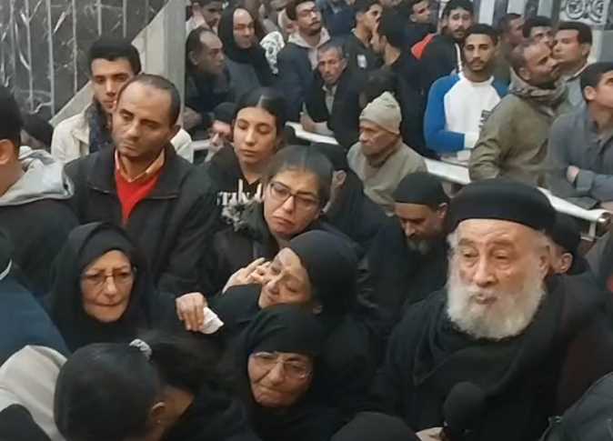 إقامة صلوات من أجل ضحايا ومفقودي مركب الهجرة غير الشرعية بقرية كوم المحرص في المنيا