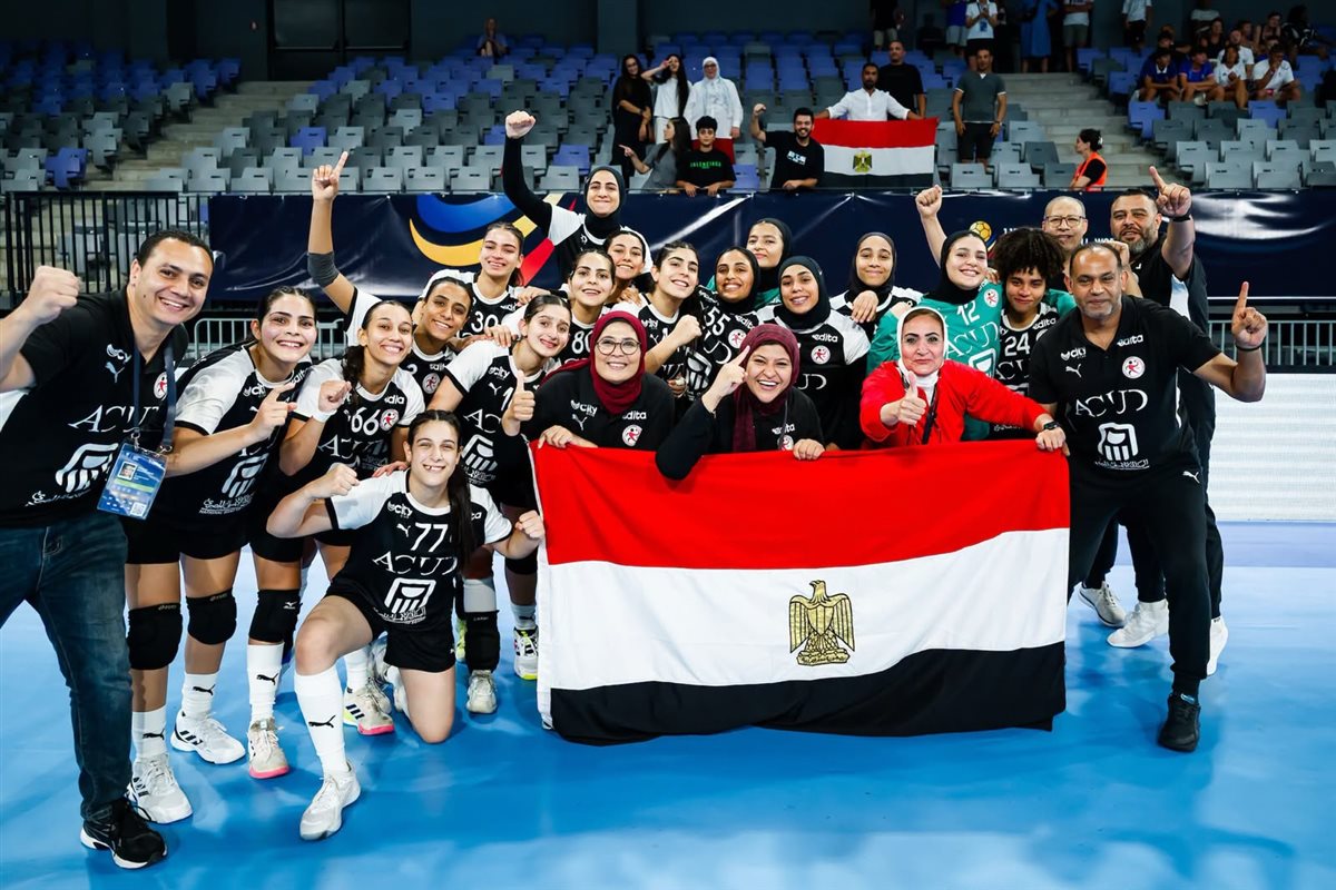 منتخب الناشئات لكرة اليد، فيتو