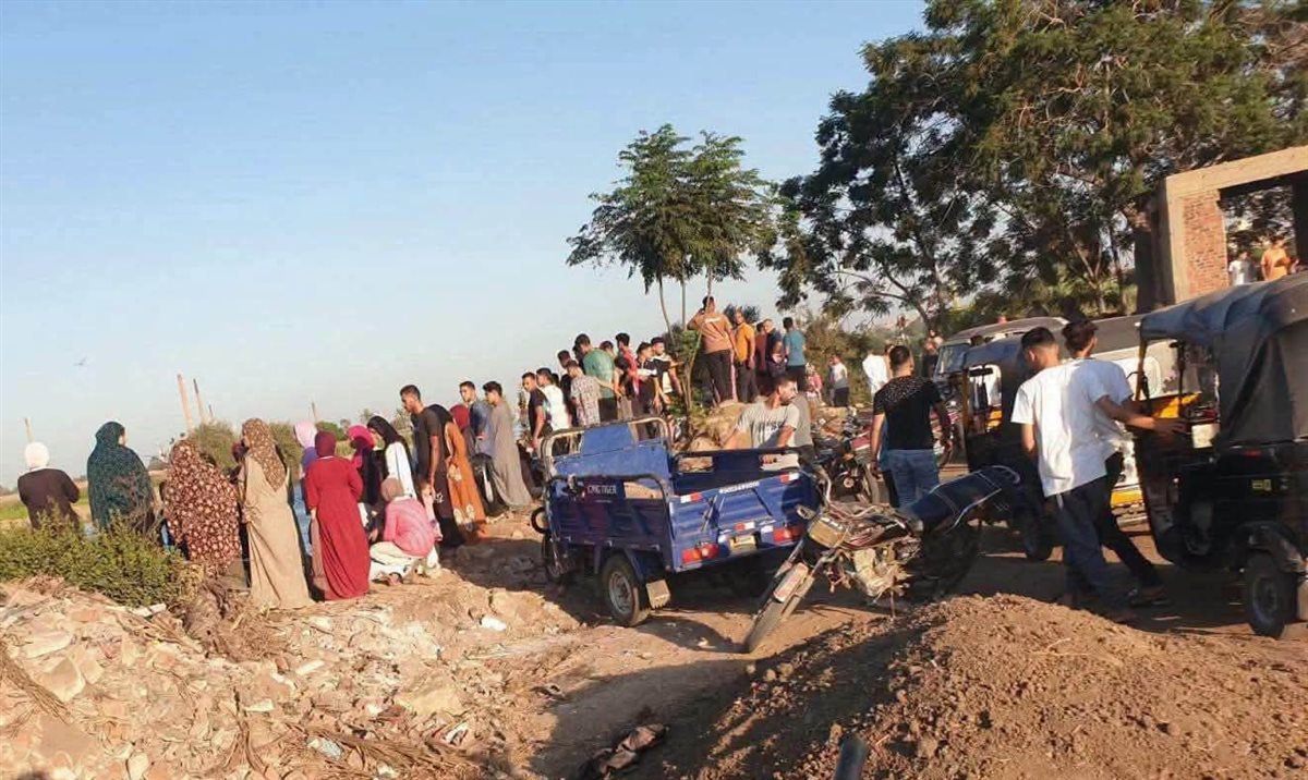بعد 24 ساعة من البحث.. انتشال جثمان صغيرة من مياه نهر النيل بقناطر زفتي بالغربية