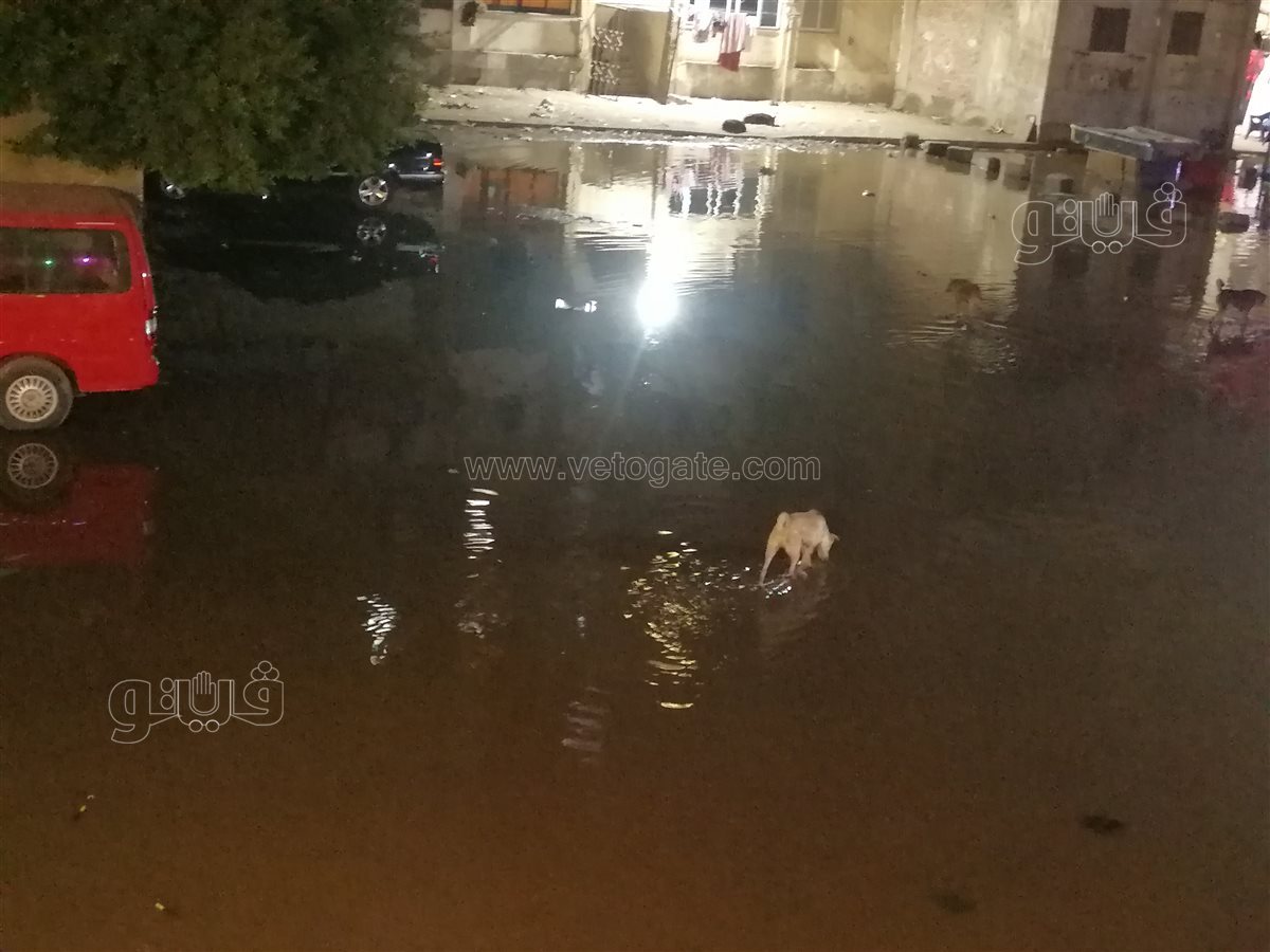 مياه الصرف الصحي تفرض حظر تجوال على سكان مساكن عين شمس (2)