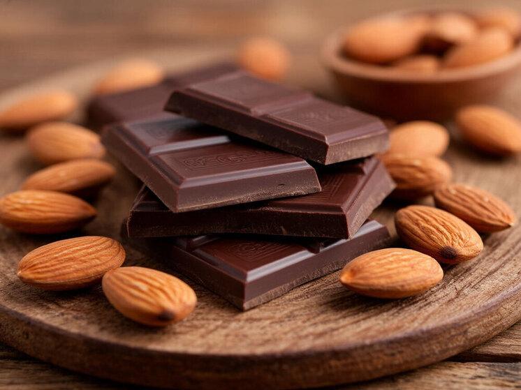 الشوكولاتة الداكنة بديلًا للمحلاة