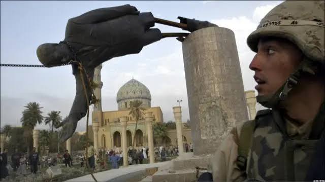 الغزو الأمريكي للعراق.. مبرروات كاذبة ونتائج كارثية