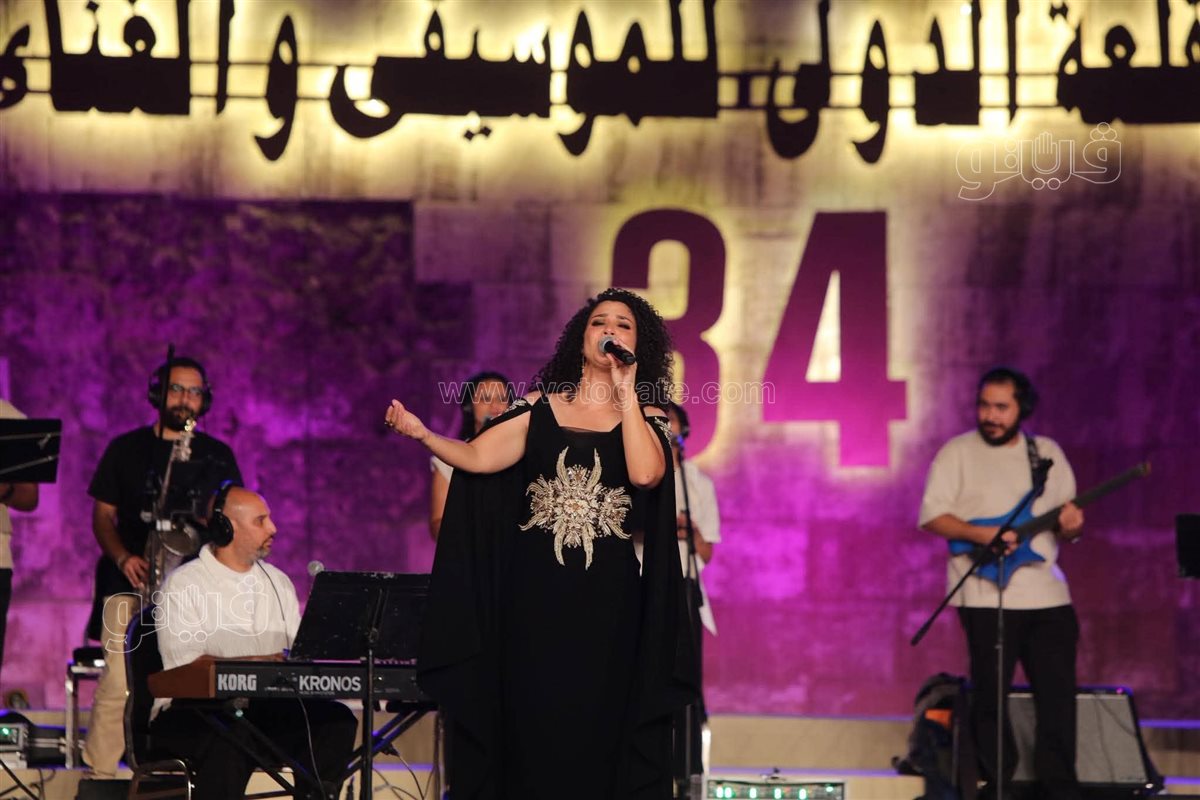 نسمة محجوب (3)