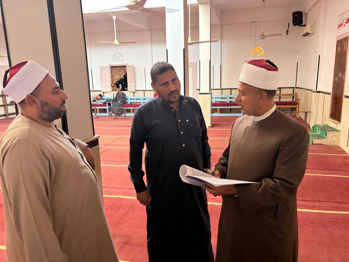 جانب من جولة وكيل وزارة الأوقاف بمساجد القنطرة شرق، فيتو