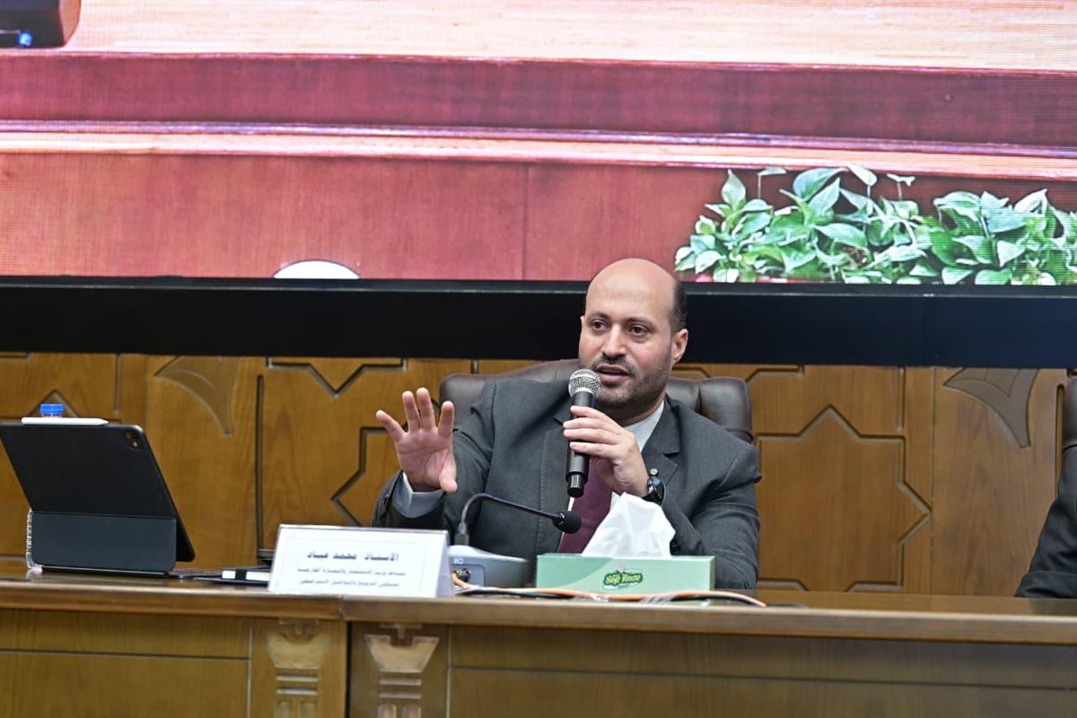 الفوج الثاني من معسكر «قادة المستقبل»، الذي تنظمه جامعة القاهرة