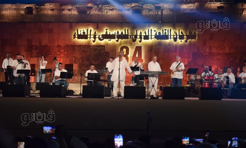 مدحت صالح (2)