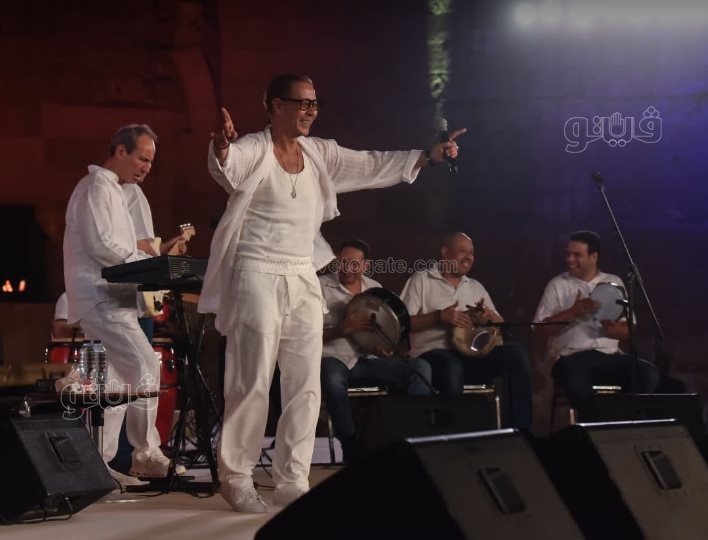 مدحت صالح (1)