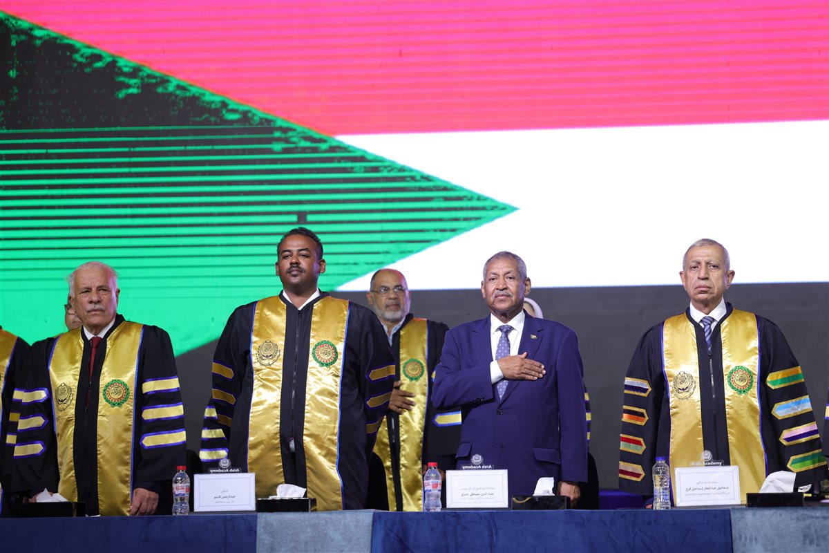 تخريج دفعة جديدة من جامعة الأحفاد السودانية فرع العلمين