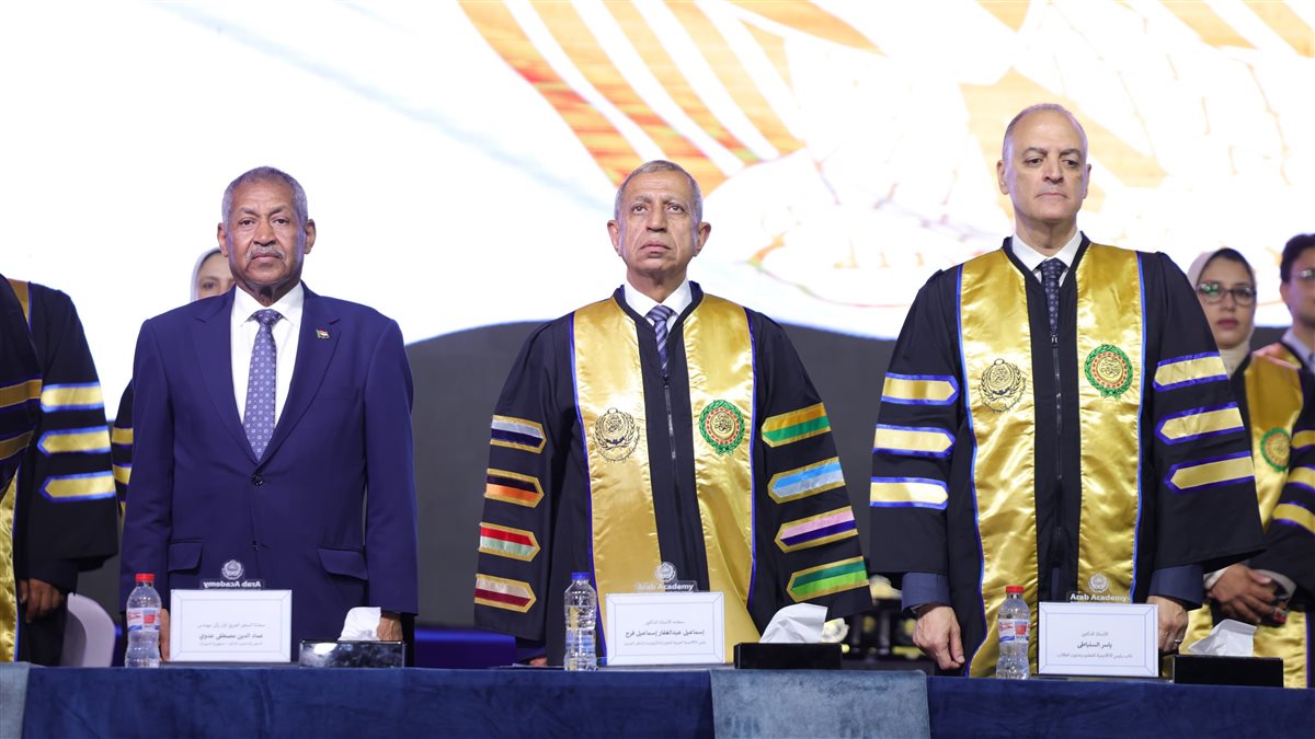 تخريج دفعة جديدة من جامعة الأحفاد السودانية فرع العلمين