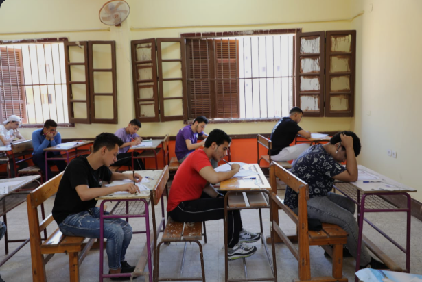 قرار تغيير نظام الامتحانات في الثانوية العامة والبكالوريا