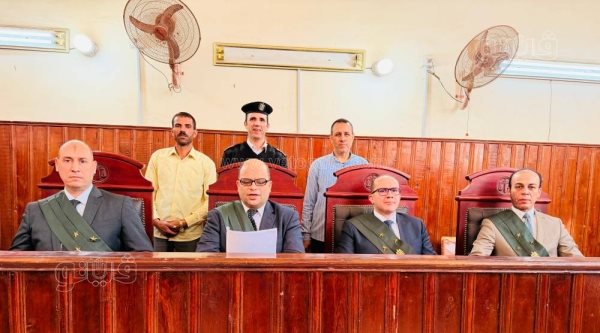 هيئة محكمة جنايات شمال المنيا برئاسة المستشار شريف الزاوي&nbsp;