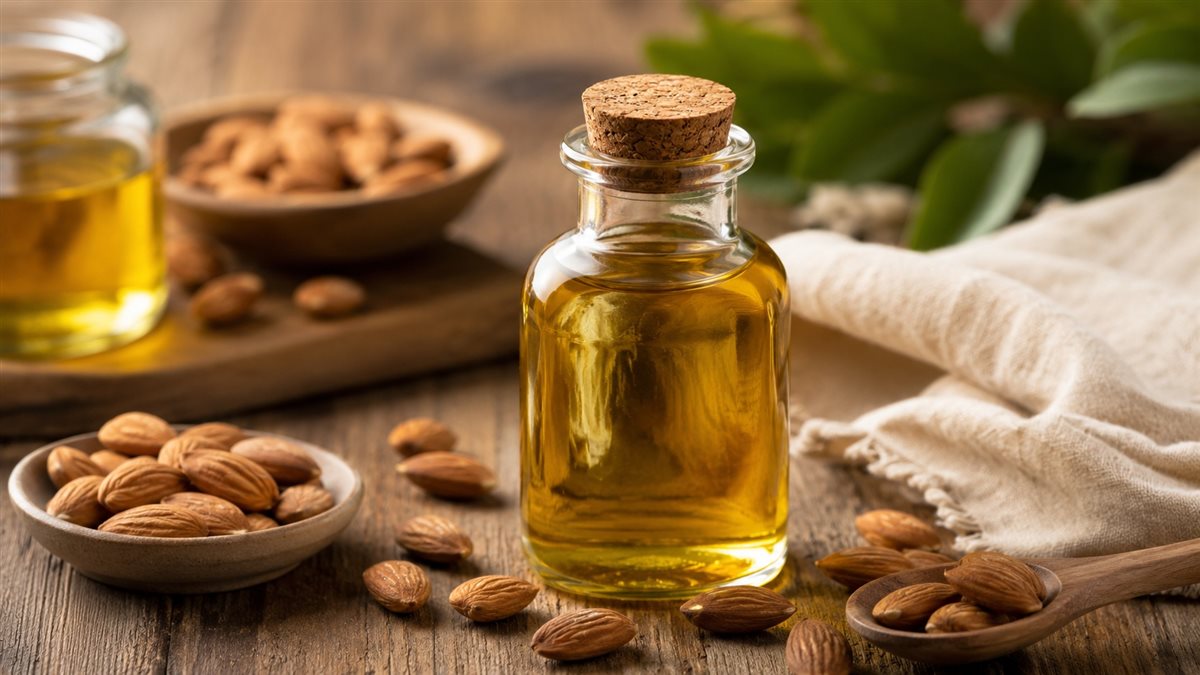 زيت اللوز الحلو للبشرة