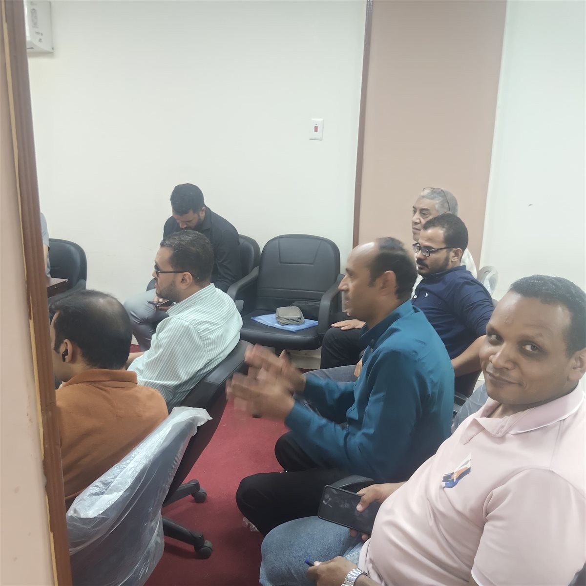 وكيل الصحة بقنا يناقش مع قيادات المستشفيات دعم خدمات تنظيم الأسرة