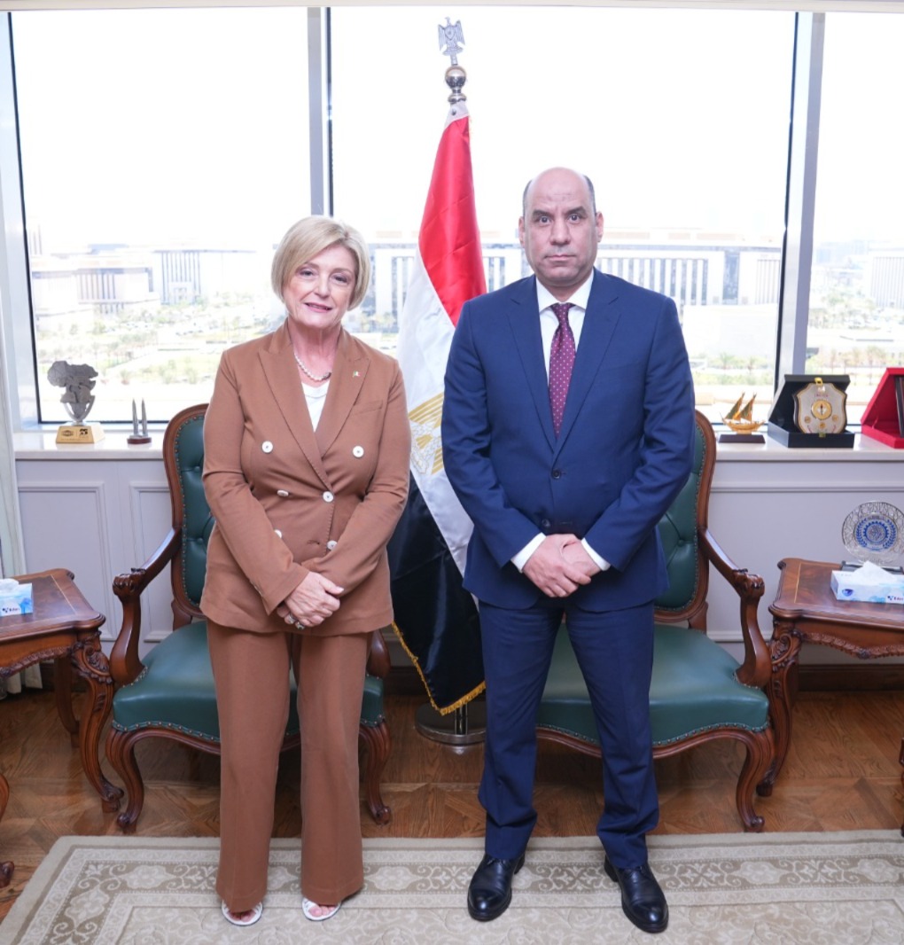 وزير العمل ونظيرته الإيطالية يبحثان زيادة فرص تشغيل المصريين في إيطاليا