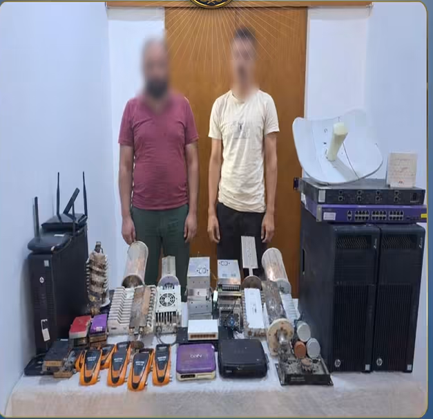 المتهمين